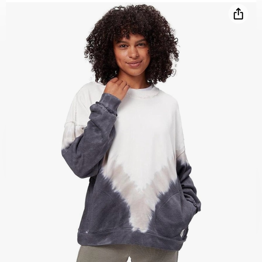 Free People FP Movement Metti Ombre Crewneck sweatshirt with pockets size small